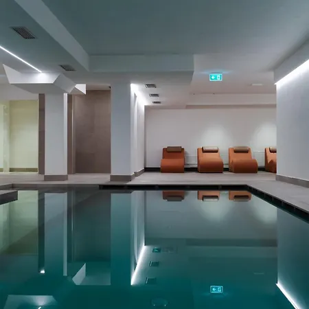 Отель Dahu 4*